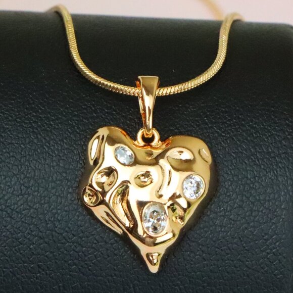 "Textured Rose Gold Heart Pendant with Sparkling Crystal Accents, XPPT1522 - Picture 1 of 13